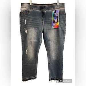 Coco + Carmen capris